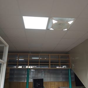 Ceiling 8